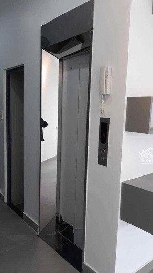 bán nhà mặt tiền nhiêu tứ, 5 tầng, thang máy, dòng tiền 50triệu/ tháng