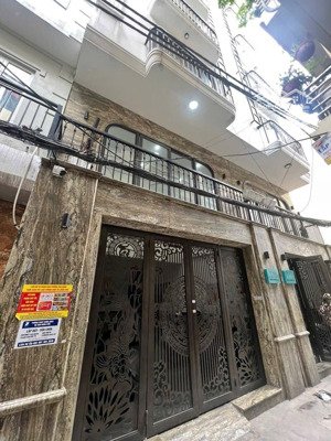 chính chủ bán ccmn 6 tầng hiếm - gần phố minh khai - dòng tiền cực ổn định 100tr/tháng !!!