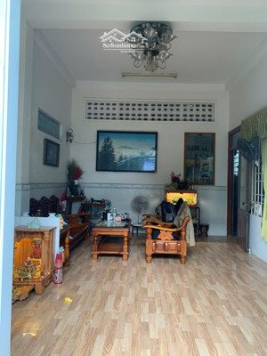 bán nhà góc 2 mặt tiền đồng nai nha trang dt 80,93m 4 phòng ngủ giá 9,3 tỷ