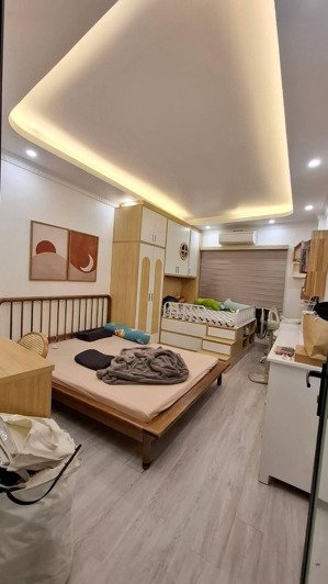 bán nhà tân mai - ngõ camry - nội thất nhập khẩu - 50m2 - 10 tỷ - ở ngay