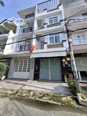 nhà mt đường 19e, khu tên lửa, 4.5x15m, 3,5 tấm, 9,9 tỷ tl. sát coopmart. gần aeon mall.