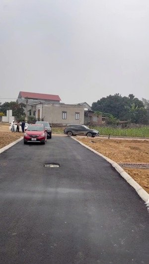 bán đất nền lương sơn hòa bình - giá chỉ từ 1,7 2,8 tỷ/lô - sẵn đường nhựa phân lô đẹp