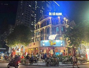 siêu vip - tô hiệu - tổng 900m2 - mt 14m - thông sàn mặt phố - kd mọi mô hình các chuỗi thương hiệu