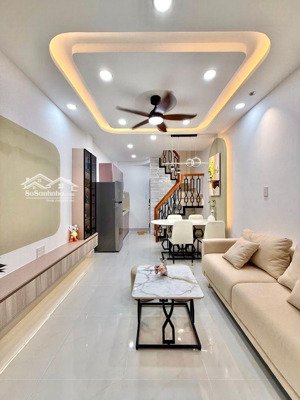 4,28 tỷ - nhà mới xinh yêu đón tết - 2pn - full nội thất - hẻm ngắn cách mt nguyễn thượng hiền 30m