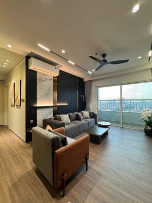 bán căn hộ sunrise city central - 3 phòng ngủ 3 toilet đối diện lotte mart