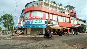 hot hot - cần bán căn nhà vị trí đắc địa hẻm lê quang sung phường 6, quận 6, hcm
