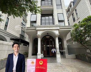 villa biệt thự giá hời - dự án q2 thảo điền - kết cấu 1 hầm 4 tầng - sổ đỏ chính chủ