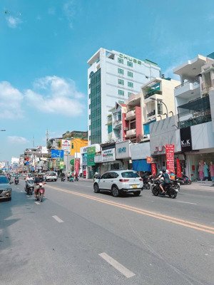 nhà hxh đổ cửa phan đình phùng pn - dt 166m2 giá nhỉnh 15 tỷ