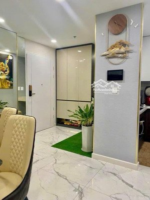 giỏ hàng có 1 căn 4pn sunshine sky city giá dưới thị trường. chỉ 64.4 triệu/m2, giá tuyệt chủng