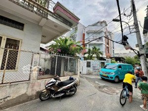 nhà góc 2 mặt tiền hxh xe tải lê văn thọ p16 dt 75m2 giá chỉ : 7,2 tỷ vị trí hiếm