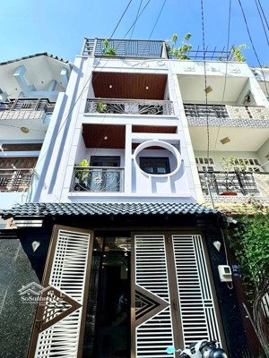 kẹt tiền bán gấp nhà đ. trần khánh dư,p.tân định,q1 giá 4tỷ3/61m2 thuê 32tr/tháng gần chợ tân định