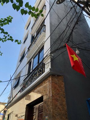 bán nhà 31m2 5,5 tầng căn góc, tại lai xá, kim chung, hoài đức, hn.