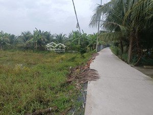 cần bán rẻ lô đất 915,4m2, thổ cư 210m2 mặt tiền đường thông ô tô trung an, tỉnh đồng tháp