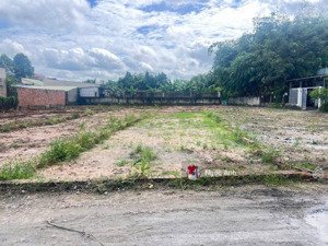 cần bán đất thổ mt 103m2 gần bv mới củ chi, sổ hồng riêng, dân cư đông đúc, giá 1,4 tỷ