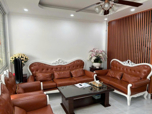 chính chủ bán nhà trần não đường 10a - hầm + 4 tầng - nhà mới - giá 20 tỷ