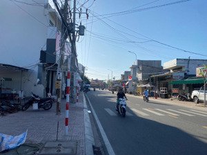 đột phá lợi nhuận tại trung tâm la gi tiền ít, vị trí vàng thanh khoản cực nhanh!