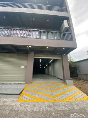 cho thuê văn phòng tại nguyễn hữu thọ, khuê trung, cẩm lệ, đà nẵng, 180 nghìn / m2, 335 m2