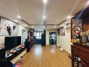 bán căn góc thương mại the vesta 70m2, 3 ngủ 2 vs. đủ đồ. sổ vĩnh viễn. 4,75 tỷ. 