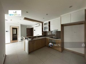 bán căn 3 phòng ngủ, 2 wc, nhà mới 100% giá 8.25 tỷ gồm 5% ra sổ lh tú cata 