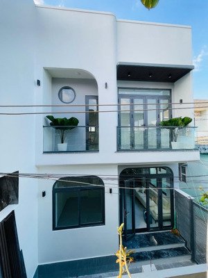 bán gấp nhà 1 trệt 1 lầu phường tân vạn giá 2 tỷ 790tr