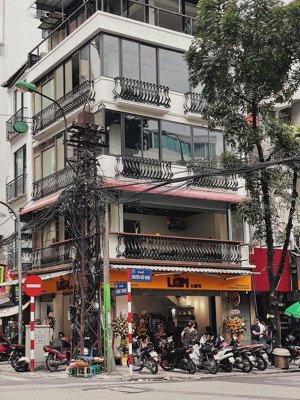 siêu hiếm- cho thuê nhà mặt phố nguyễn hữu huân-diện tích 60m2x 4 tầng, mặt tiền 6m-hợp mọi mô hình