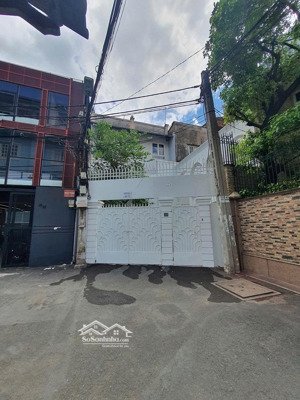 biệt thự hẻm 38 nguyễn văn trỗi phường 15, quận phú nhuận