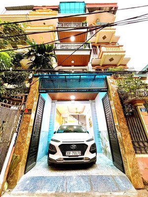 siêu hiếm thanh xuân oto vào nhà gần hồ 10m full nội thất cao cấp mặt ngõ thông