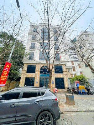 siêu đẹp, cho thuê nhà mặt phố hà cầu- hà đông, dt: 120m2 x 9t, mt: 9m. giá thuê: 120 triệu/tháng