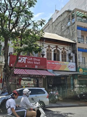 bán nhà mặt tiền 17-17bis yersin p nguyễn thái bình quận 1,dt:10x16-5 tầng-hdt 200tr giá 75 tỷ