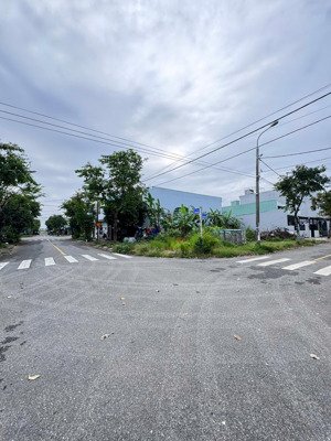 bán lô góc 2mt đường 7,5m lê đình chinh 166m2 khu bá tùng 1 gần võ chí công. gía tốt chỉ 47tr,m2