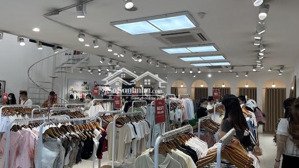 cho thuê nhà mặt phố hồ tùng mậu mặt tiền 11m, diện tích 240m2