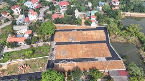 chính chủ bán 1 lô đất ở phường xuân khanh sơn tây giá nhỉnh tỷ/lô