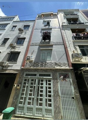 chdv 5 tầng - hxh ngay đh văn lang, nguyễn thái sơn - dt 56m2 - 10 phòng tn 45 tr/tháng - 8,48 tỷ