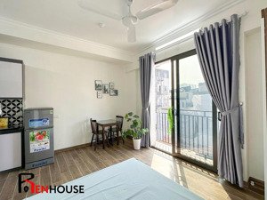 cho thuê căn hộ studio 30m2 full nội thất - ban công rộng, ngay đường lớn - hồ tùng mậu, cầu giấy