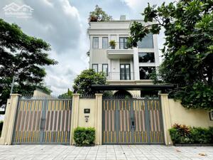 Siêu vị trí! Cần bán gấp ngay mặt tiền Trương Văn Bang - DT 14x20m - Hầm 4 tầng - giá 42 tỷ TL