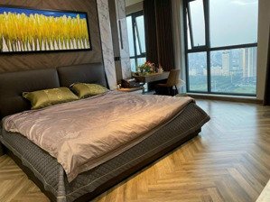 cần bán 3pn (103m2) full nội thất vinhomes gardenia view thoáng giá nhỉnh 10 tỷ lh: 