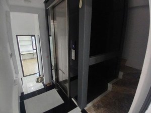 cho thuê nhà tại mỗ lao, hà đông. diện tích 40m2, 5 tầng thang máy, ô tô tránh. vừa ở vừa kd