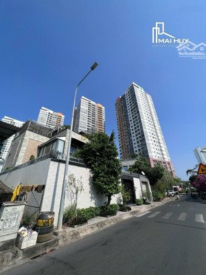 bán biệt thự khu giang văn minh 18.75*16.8m cn 300.8m2 trệt 2 lầu st hồ bơi mini 68 tỷ