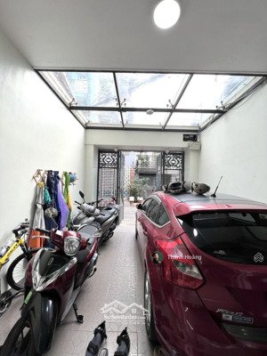 nhà đẹp hẻm xe tải lê sát 100m 4 tầng 10tỷ8 tl