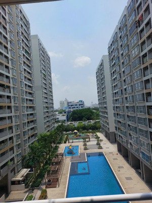 gấp. chủ thiện chí gửi bán gấp căn hộ 3pn - 117m2 view hồ bơi có ô xe cc scenic valley 1 giá 11 tỷ