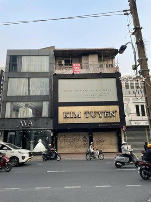 góc 2mt hồ văn huê, phú nhuận (9.8x18m) h + 7 lầu, hđ 110 triệu/th, gía: 30 tỷ