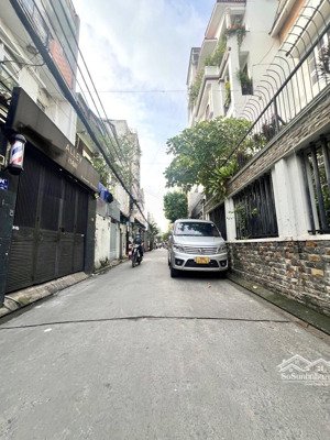 bán nhà tân bình - khu bàu cát - đồng đen - ngang lớn 5.7m - 4 tầng - 70m2 - 10 tỷ