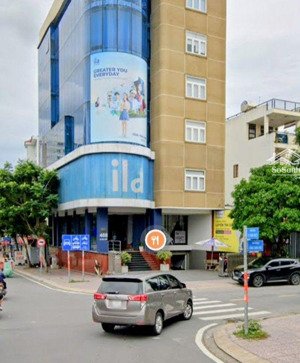 mặt tiền rộng đường lê văn việt