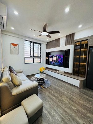 rất hiếm căn hộ cao cấp ct2tp 65m2, 2pn, full nội thất cao cấp, tầng trung đẹp, sổ đỏ, giá: 5,03tỷ.