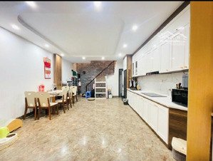 nhà đẹp xã đàn 45m2/ full nội thất/mặt tiền 5 m/ công năng đỉnh cao/ gần phố/ giá tốt