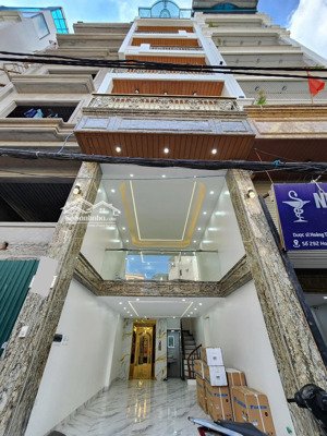 bán nhà riêng tại đường hoàng mai, hoàng mai, 40m2, 7 tầng, thang máy. giá bán 19,6 tỷ