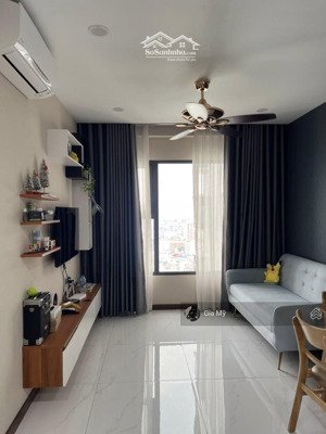 chính chủ bán gấp cc res green tower, tân phú, 60m2, 2pn, 2wc, giá 1 tỷ 950