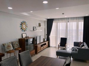 bán gấp căn hộ sky 89, q. 7, 2pn, 2wc, full nt, giá 1 tỷ 790