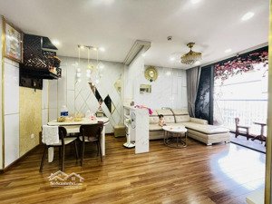 chính chủ bán căn hộ tại the golden palm tòa a, căn góc 82m2, 2 phòng ngủ, ban công đông nam, sổ đỏ