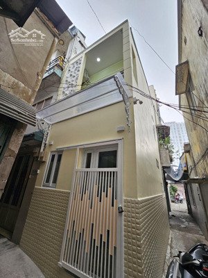 bán nhà hẽm xe hơi đường lý chính thằng trung tâm tphcm